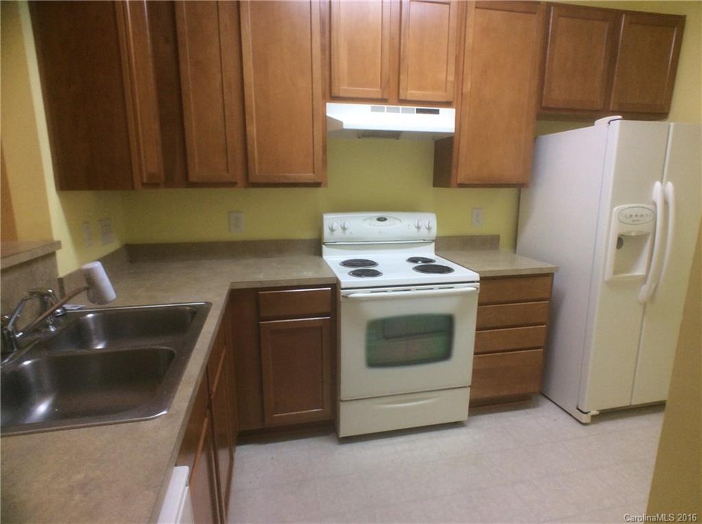 Villages At Avonlea - Residential Lease