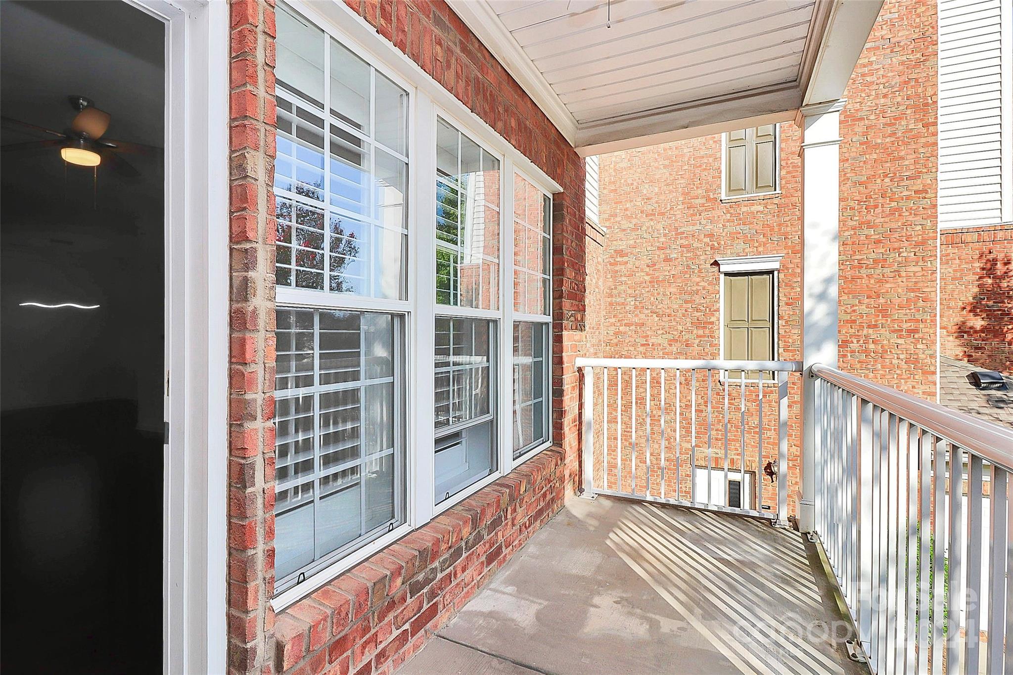 Belle Vista - Residential