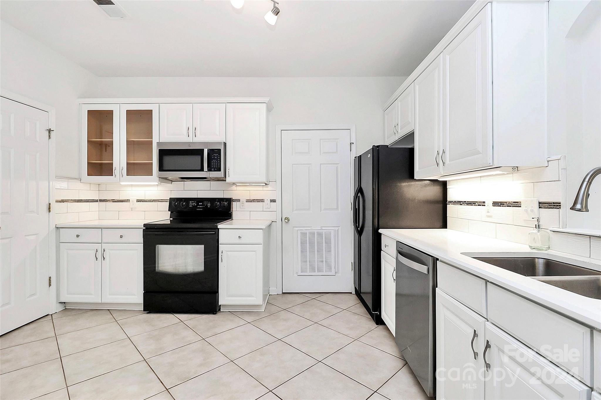 Belle Vista - Residential