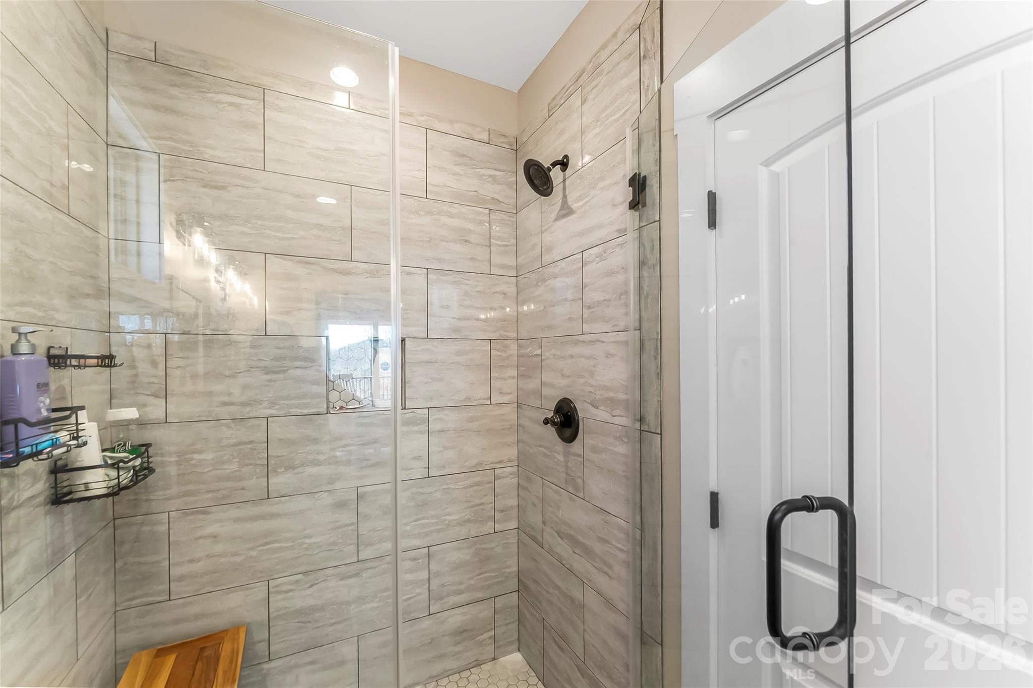 Pinnacle Mountain - Residential