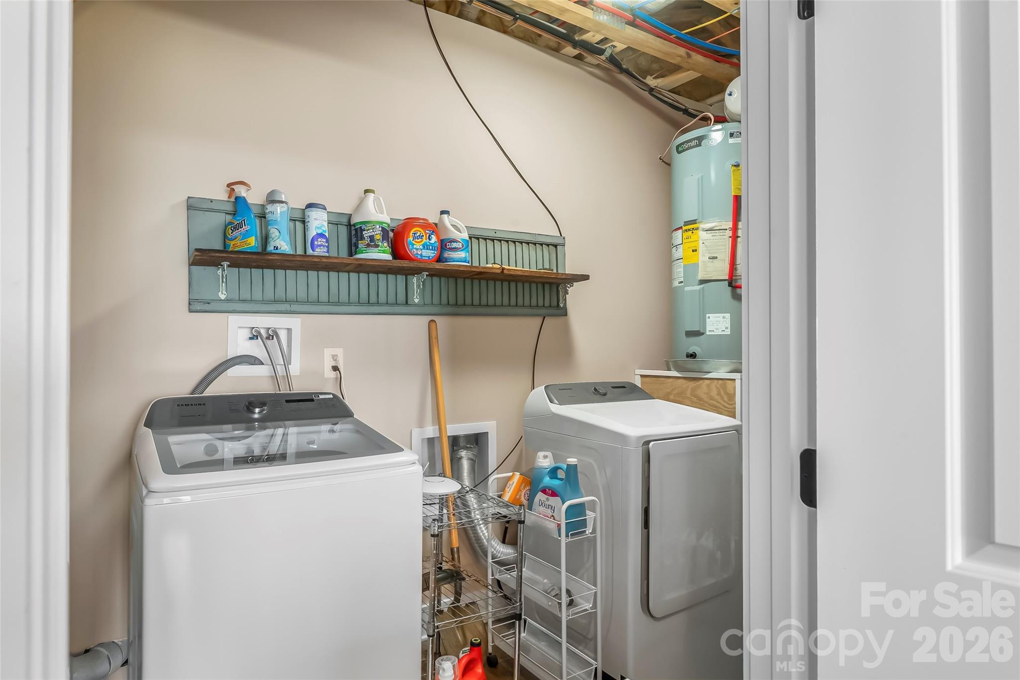 Pinnacle Mountain - Residential