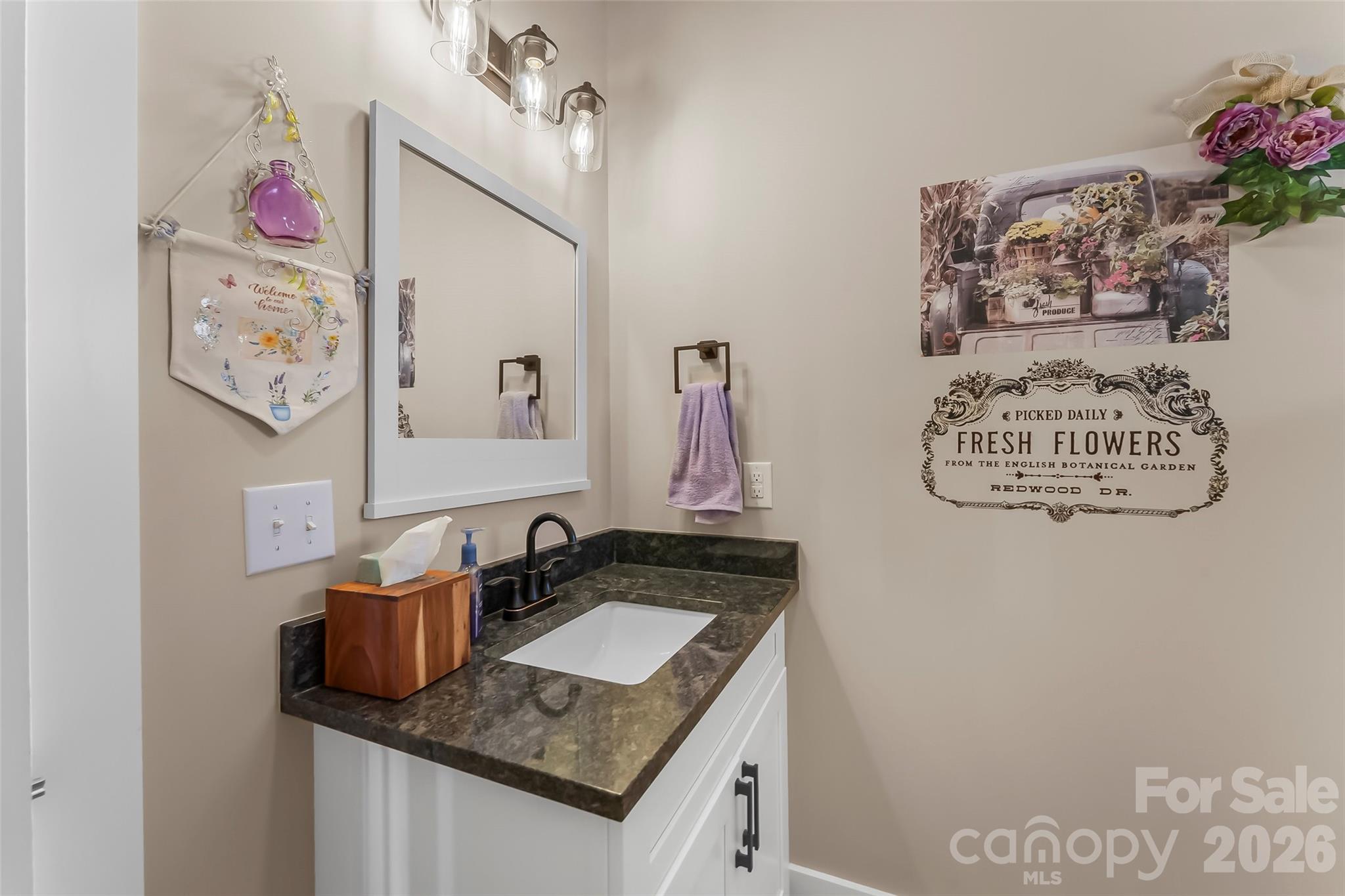 Pinnacle Mountain - Residential