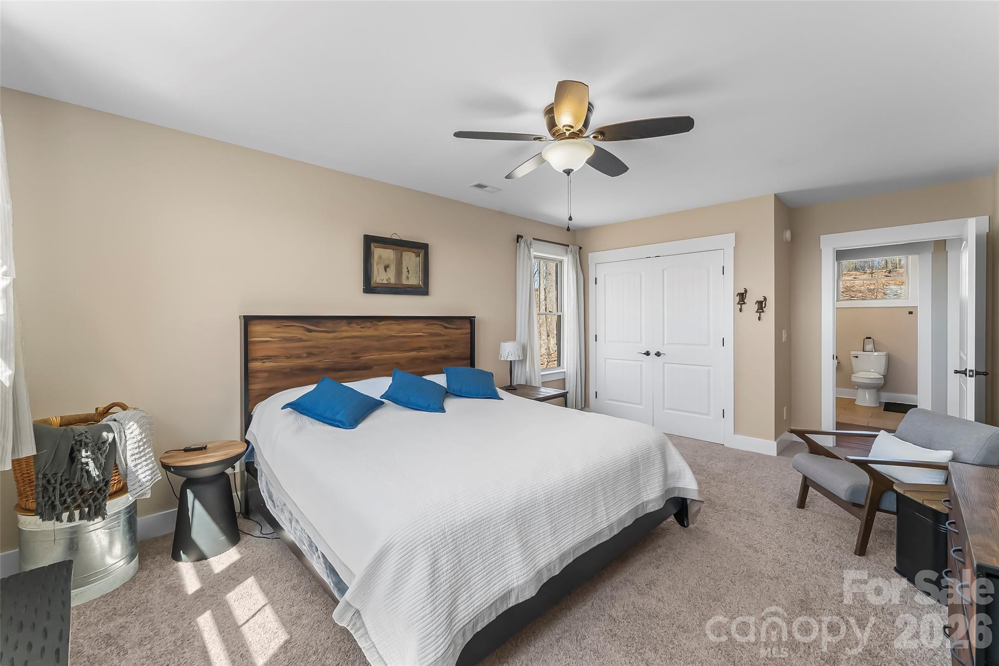 Pinnacle Mountain - Residential