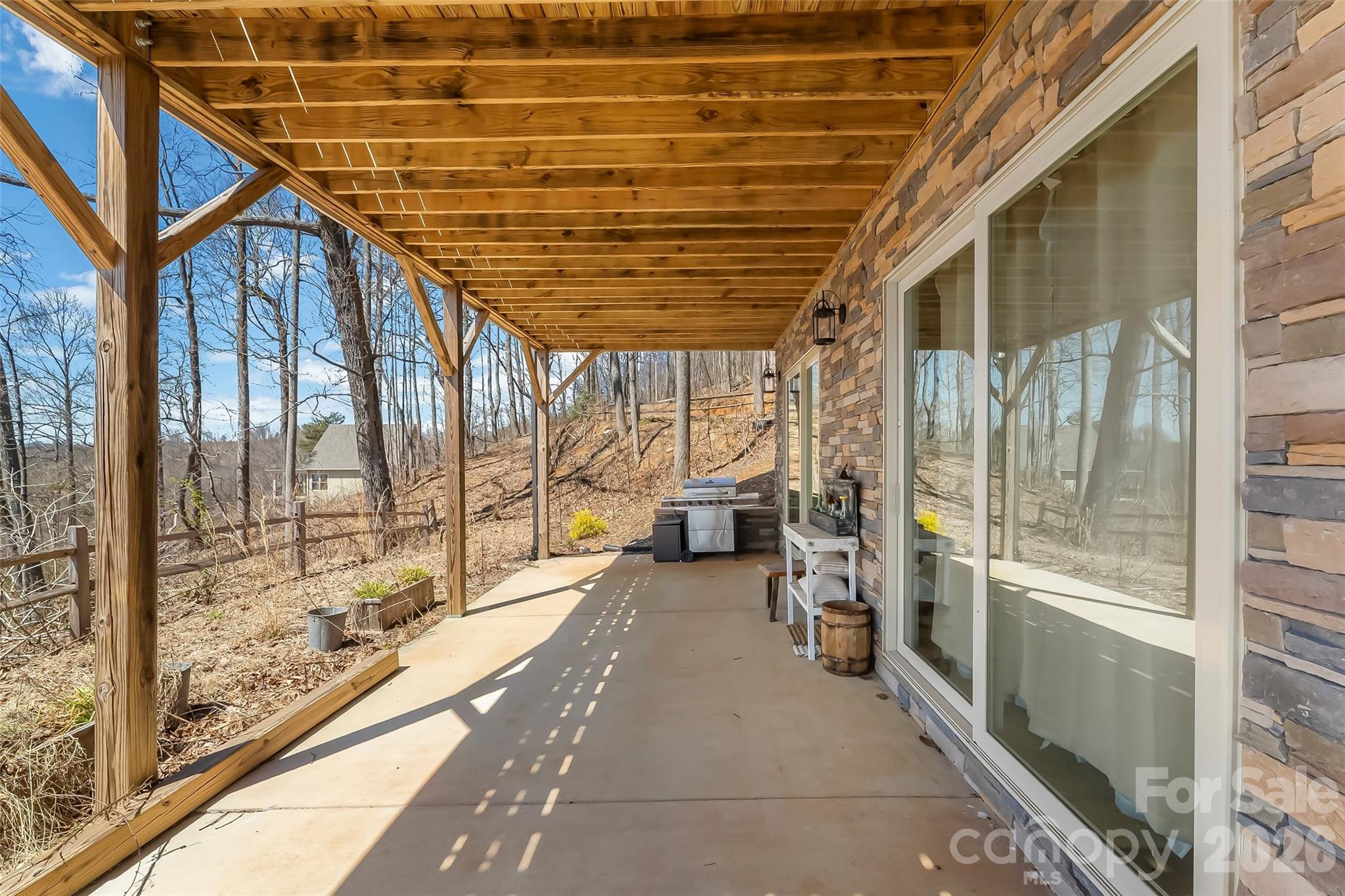 Pinnacle Mountain - Residential