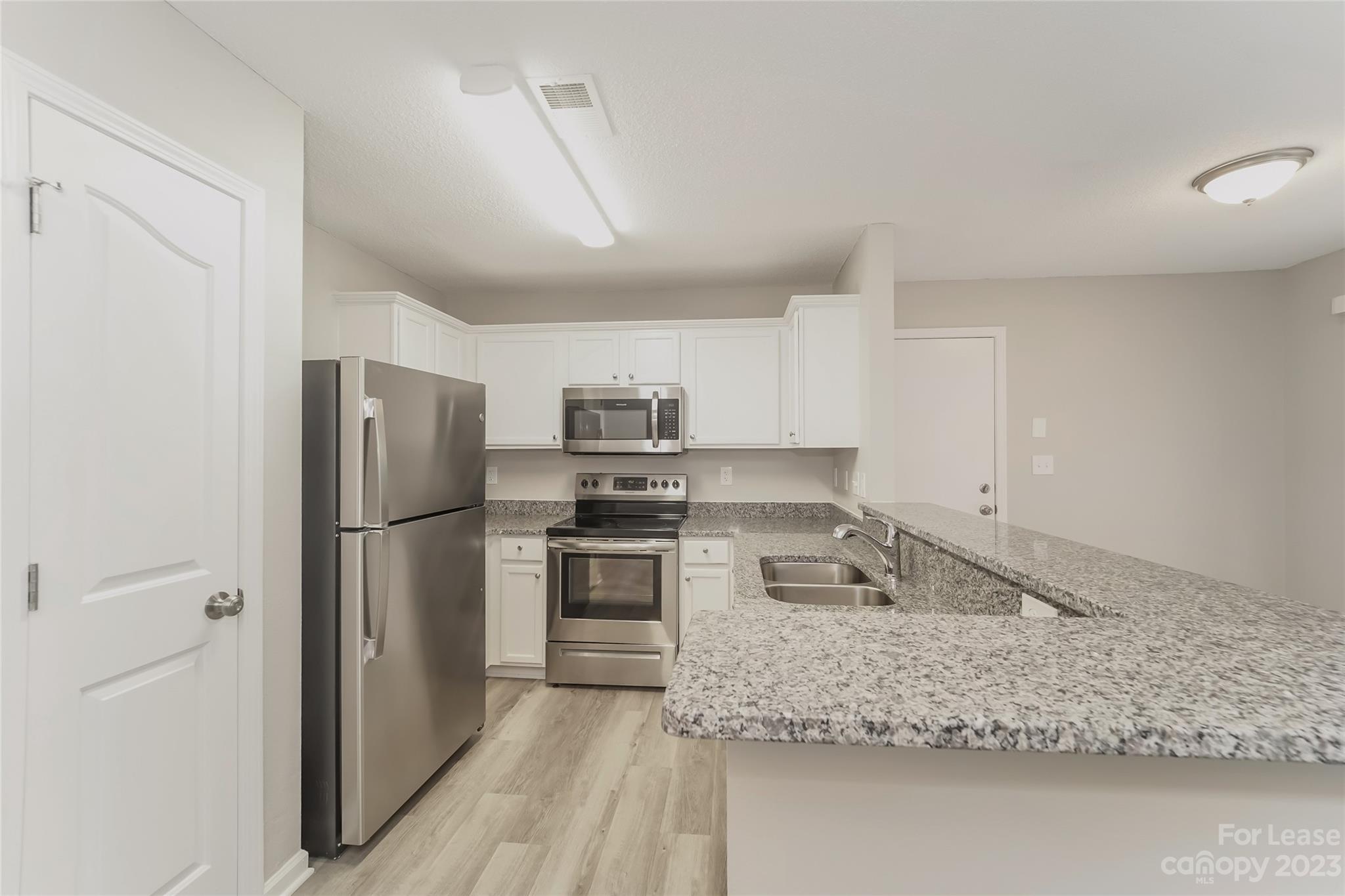 Unknown - Residential Lease