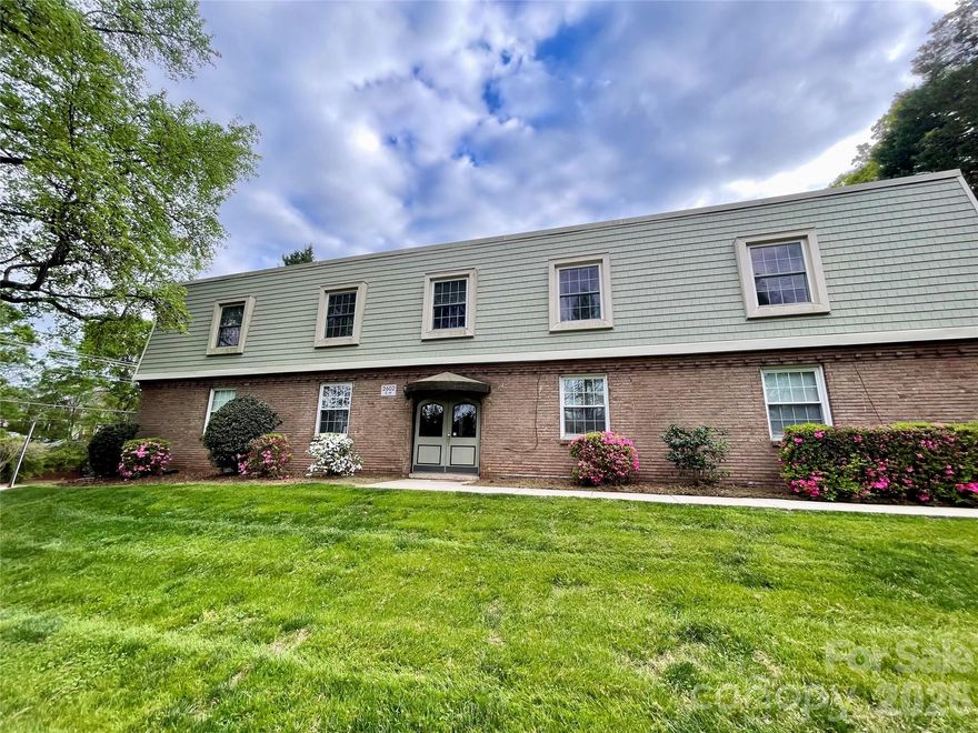 Located right in the heart of Dilworth! Upper level, investor friendly (no rental cap) condo within a short distance to Dilworth shops, restaurants, bars, and Uptown. Newer hardwood floors, painted kitchen cabinets, outdoor covered porch that overlooks the beautiful courtyard! Cozy, yet functional living space. 2 bedrooms, 1.5 baths. 1 assigned parking space, but also ample unmarked parking available. Recent exterior improvements completed by HOA. Owner has never occupied the property.