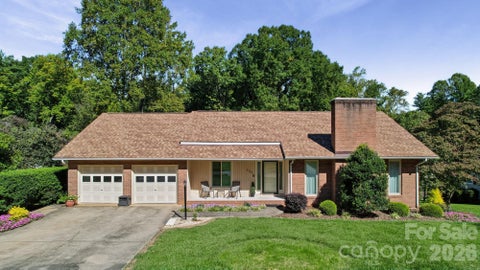Photo of 306 Starmount Drive, Statesville, NC 28677 (MLS # 4428230)