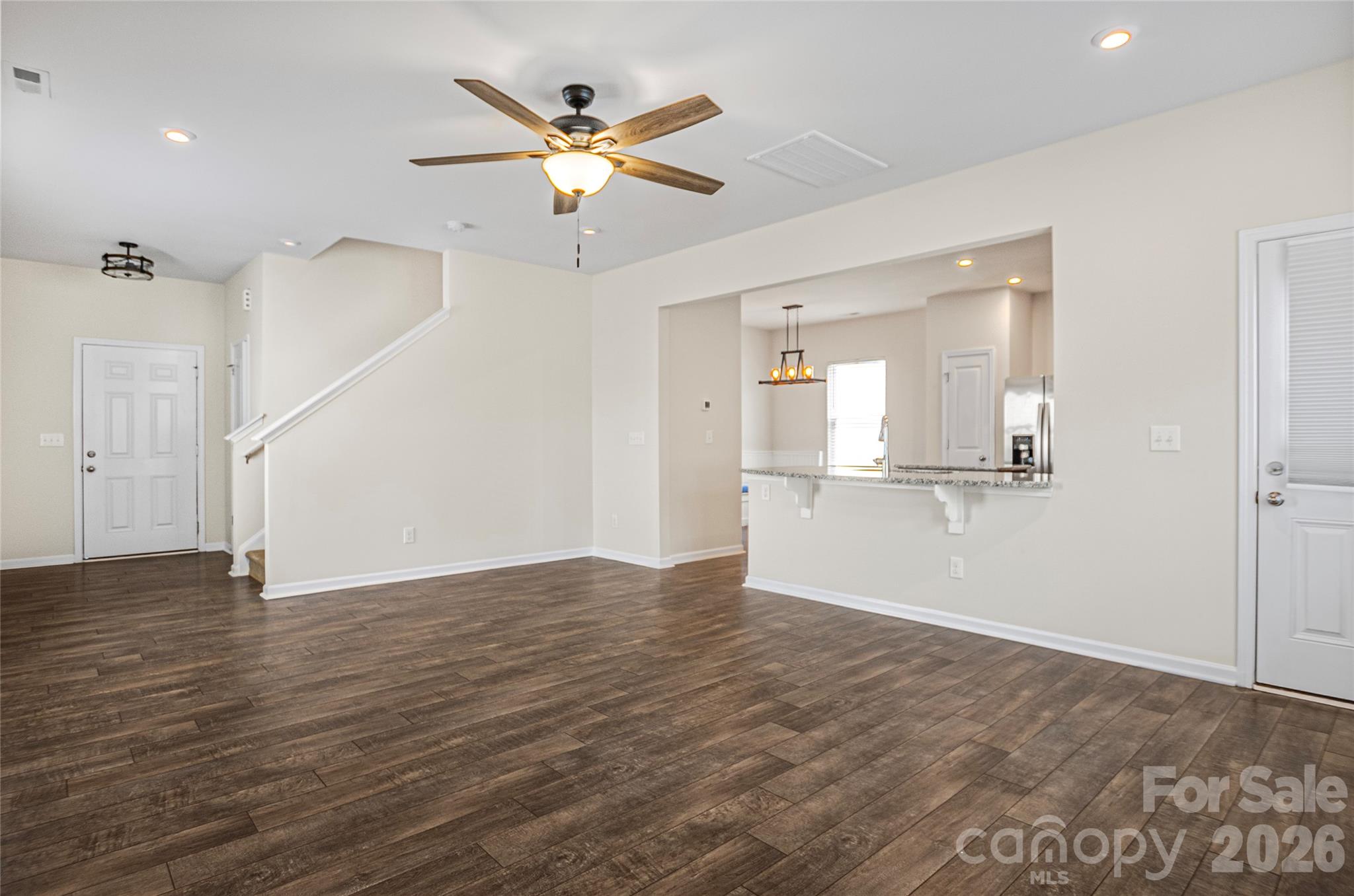 Starmount Cove - Residential