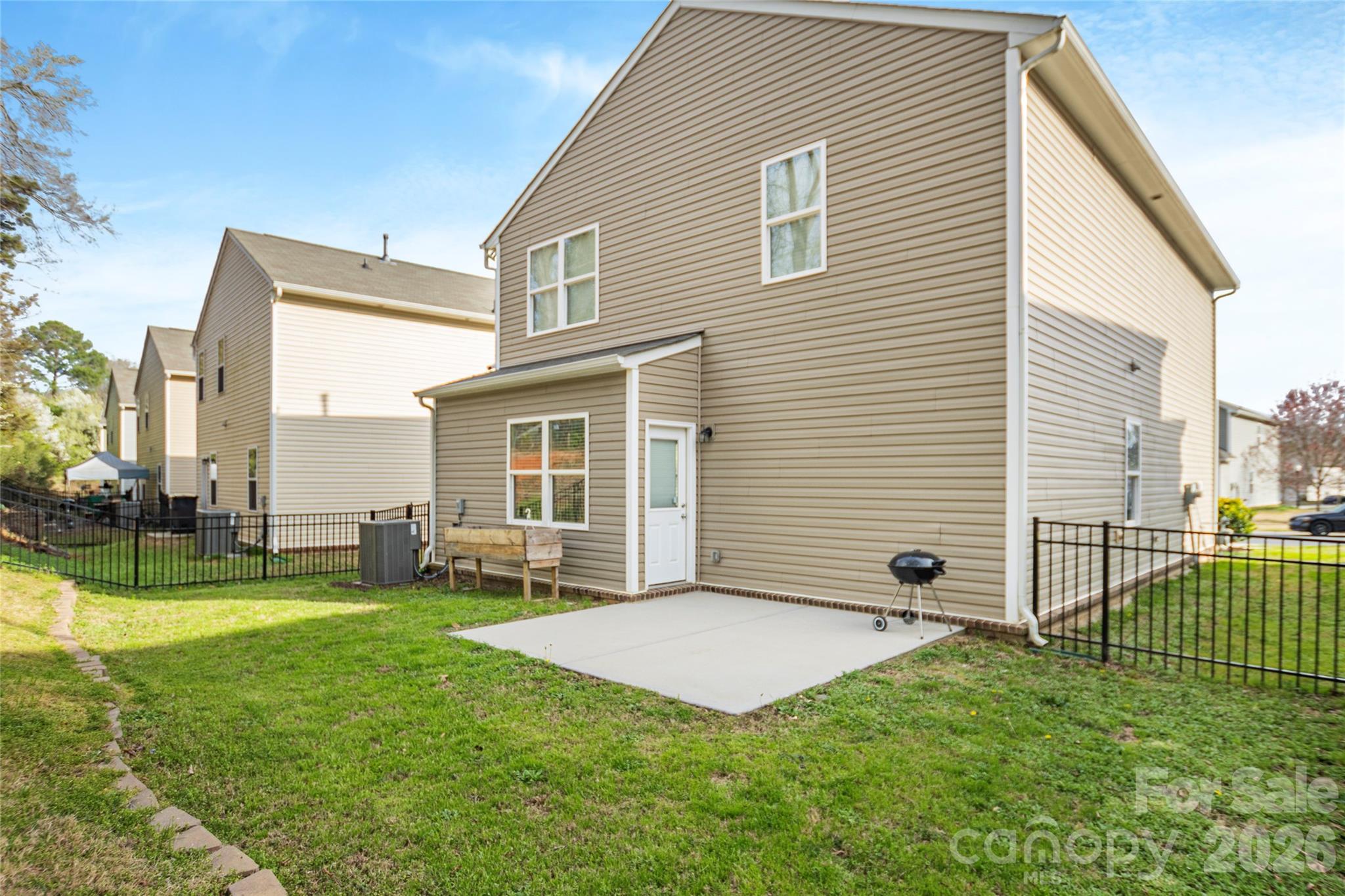 Starmount Cove - Residential