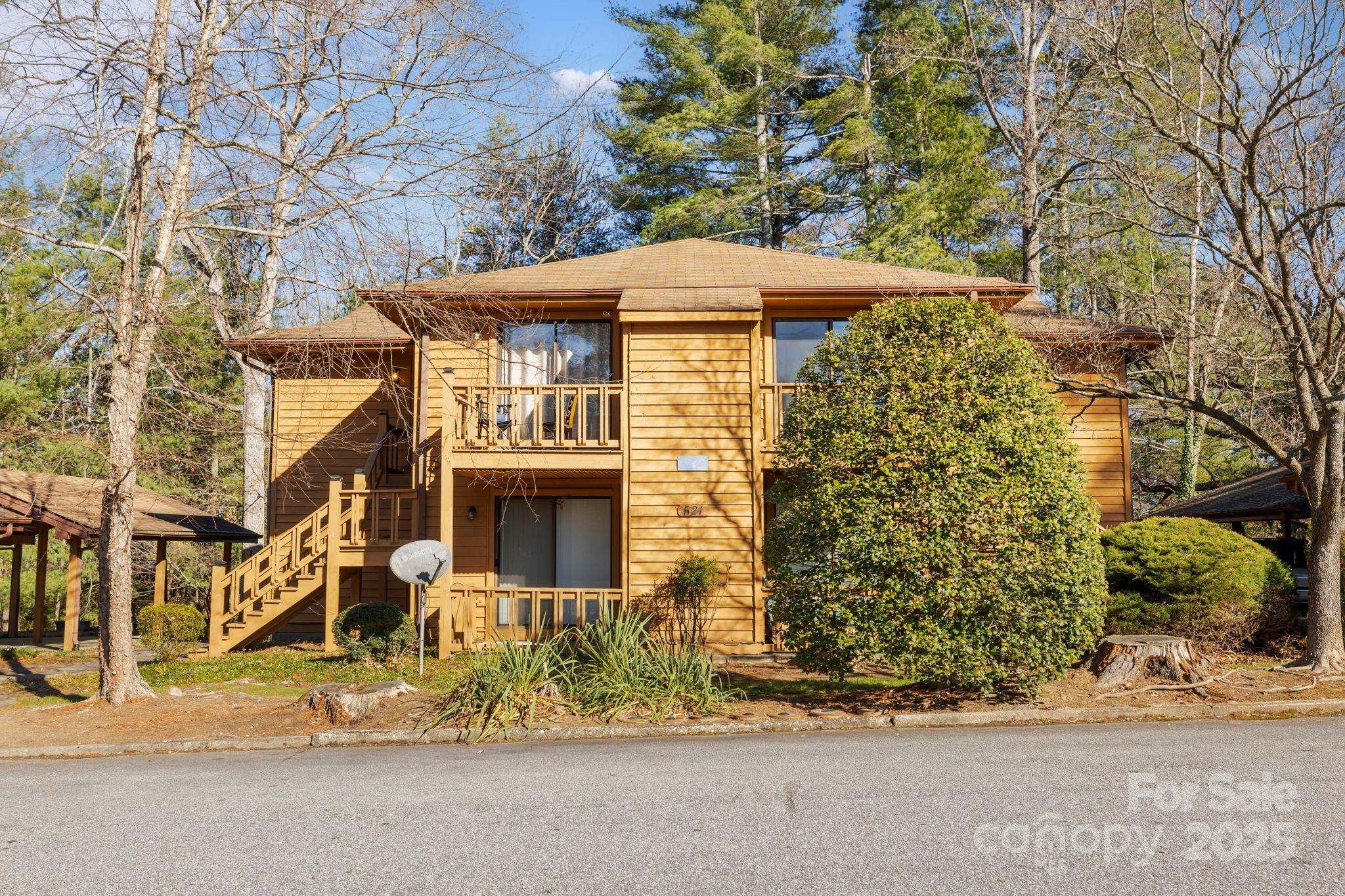 521 Courtwood Lane 7