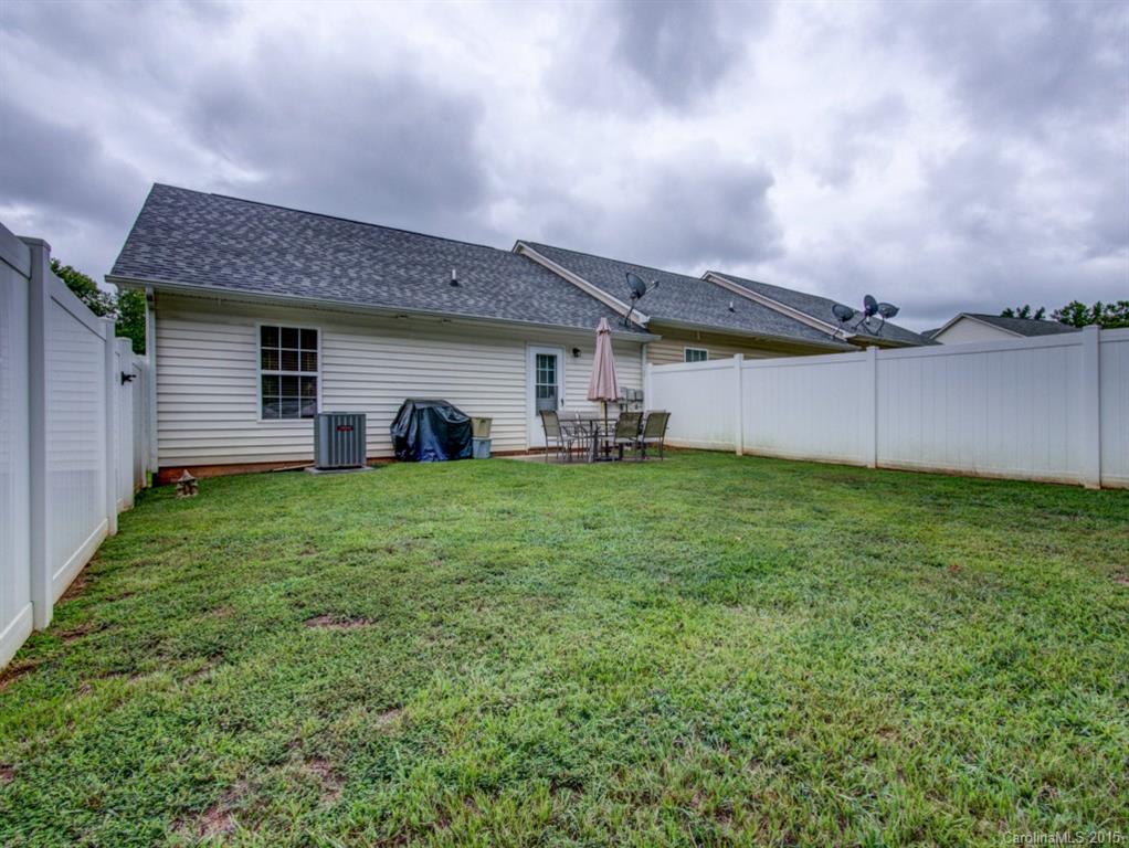 Avery Lake - Residential