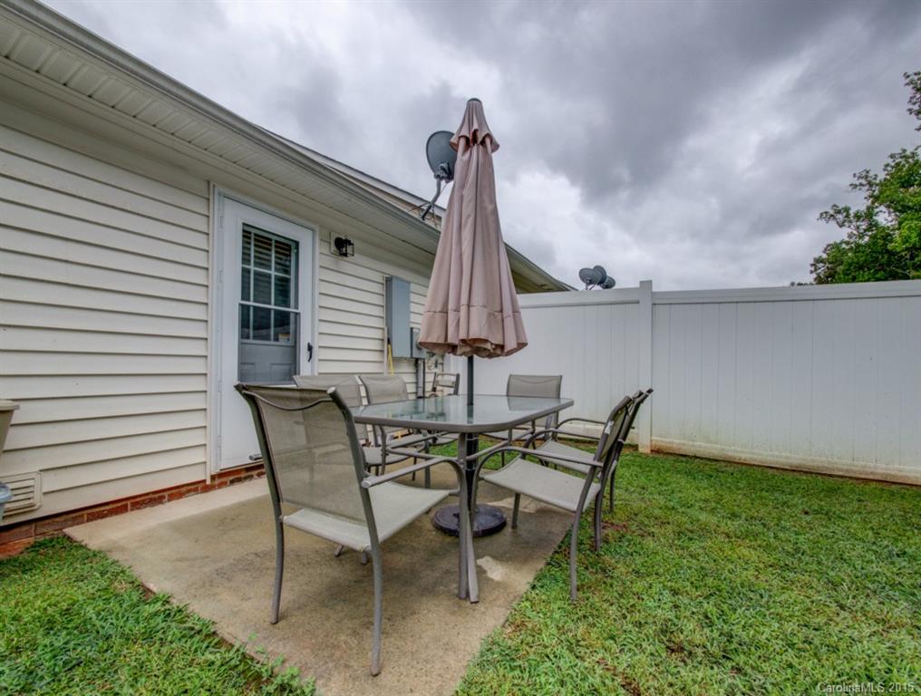 Avery Lake - Residential