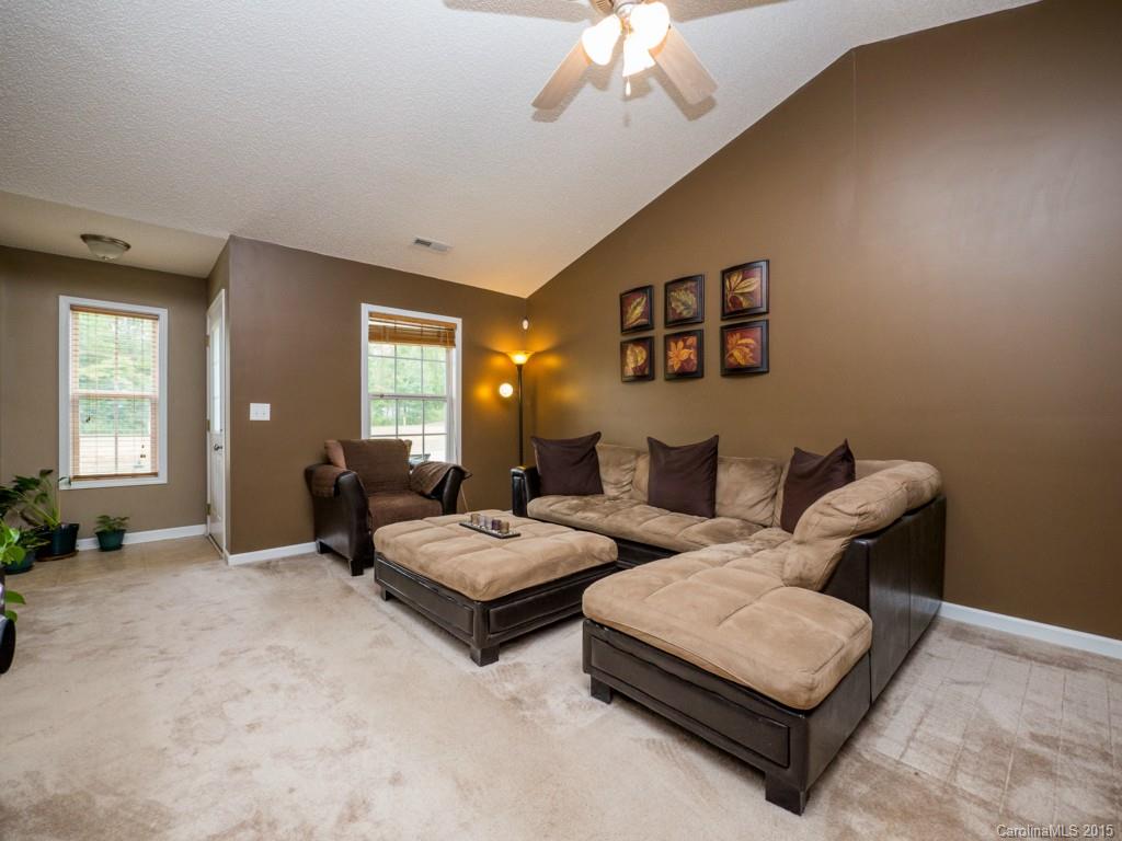 Avery Lake - Residential