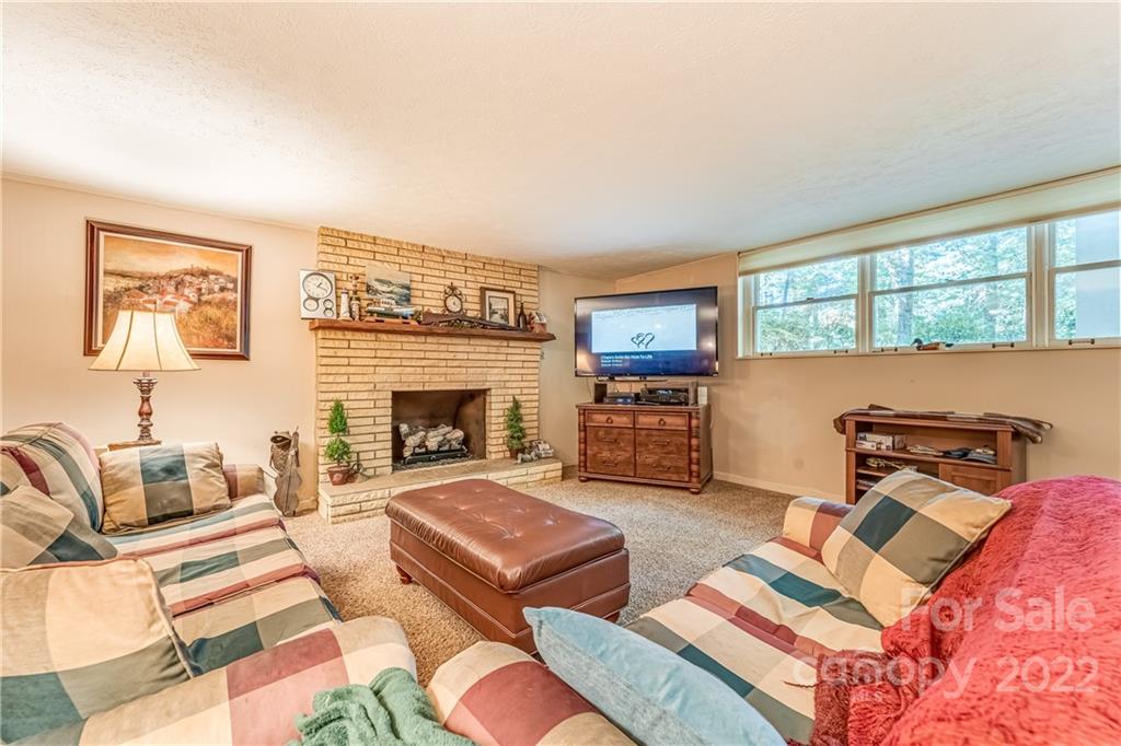 Crestwood - Residential