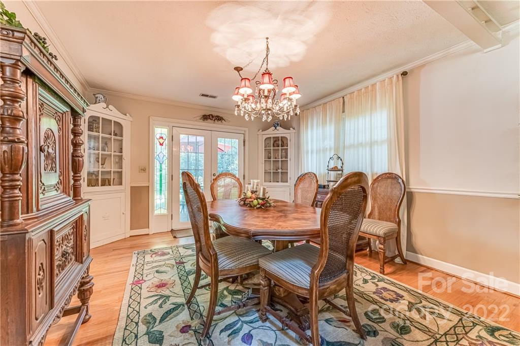 Crestwood - Residential
