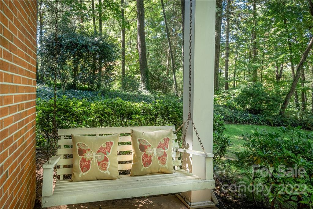 Crestwood - Residential