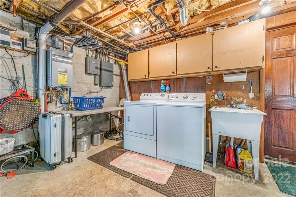 Crestwood - Residential
