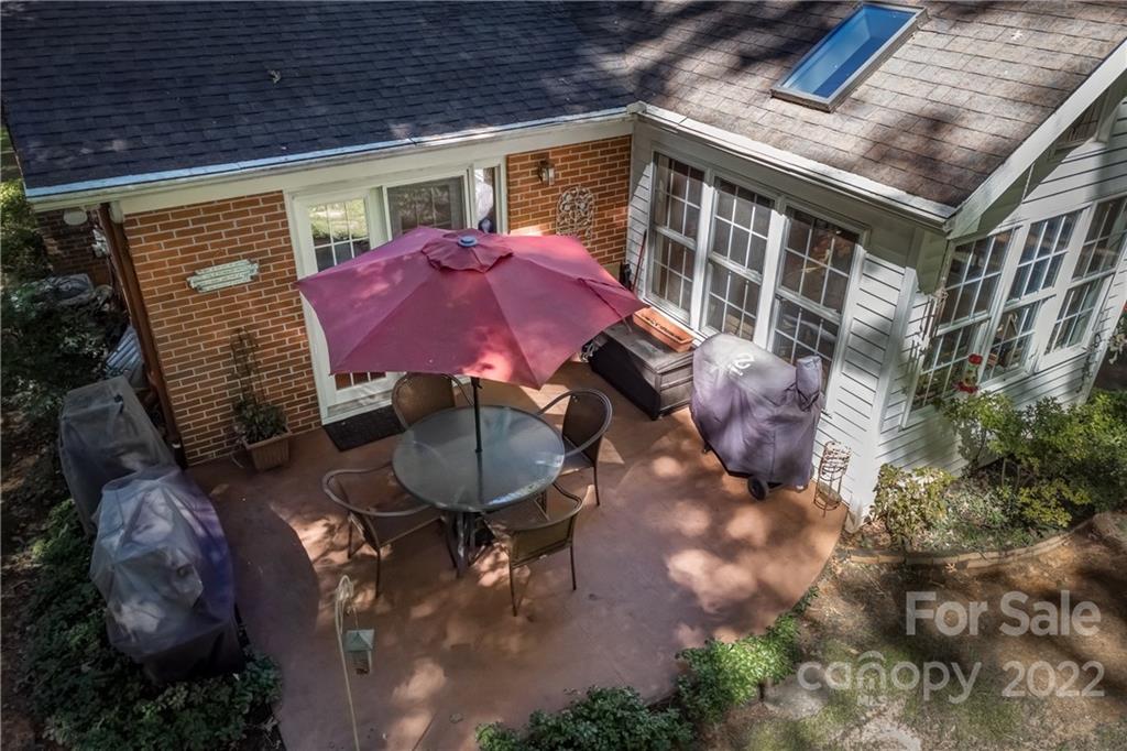 Crestwood - Residential