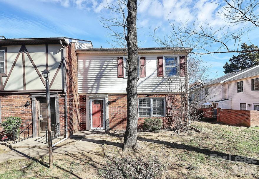This 3BD/2.5BA end unit townhome in Lexington Commons was just renovated! Stunning kitchen with brand new appliances, white cabinetry and walk-in pantry. Laminate wood flooring throughout the first floor. Amazing location, just minutes from I-485, I-77, Carolina Place Mall and tons of dining, shopping and entertainment options. View it today!

Pet Policy: Cats and small dogs ONLY, $250 Non-refundable pet fee per pet + $20/Month pet rent per pet
Technology Fee: $20/Month