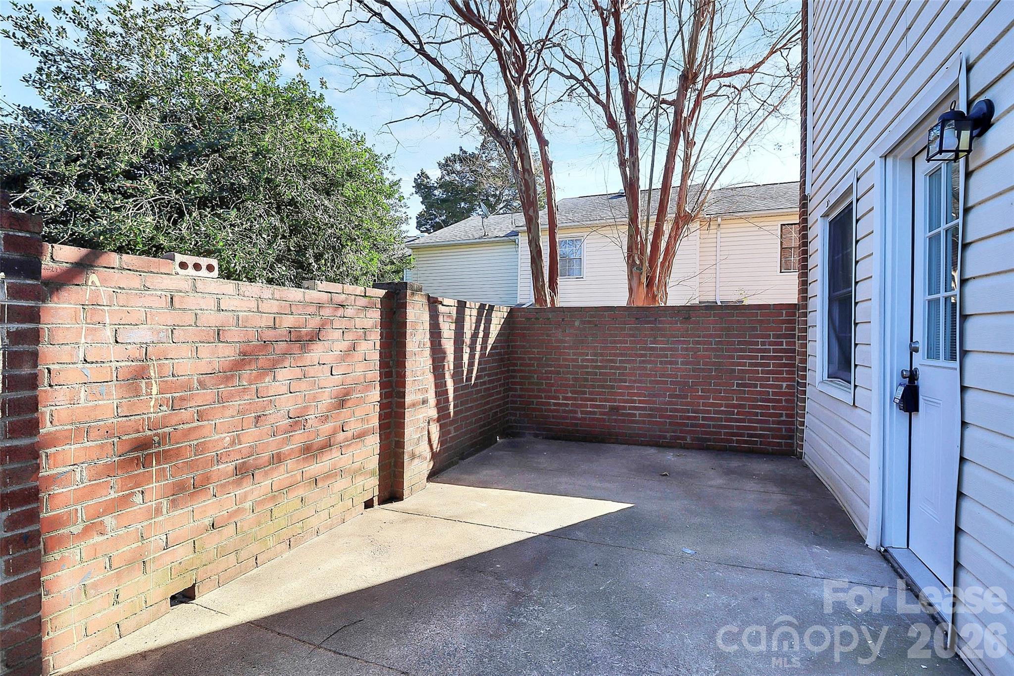 Lexington Commons - Residential Lease