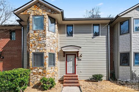 Photo of 1036 Wexford Place NW, Concord, NC 28027 (MLS # 4346677)