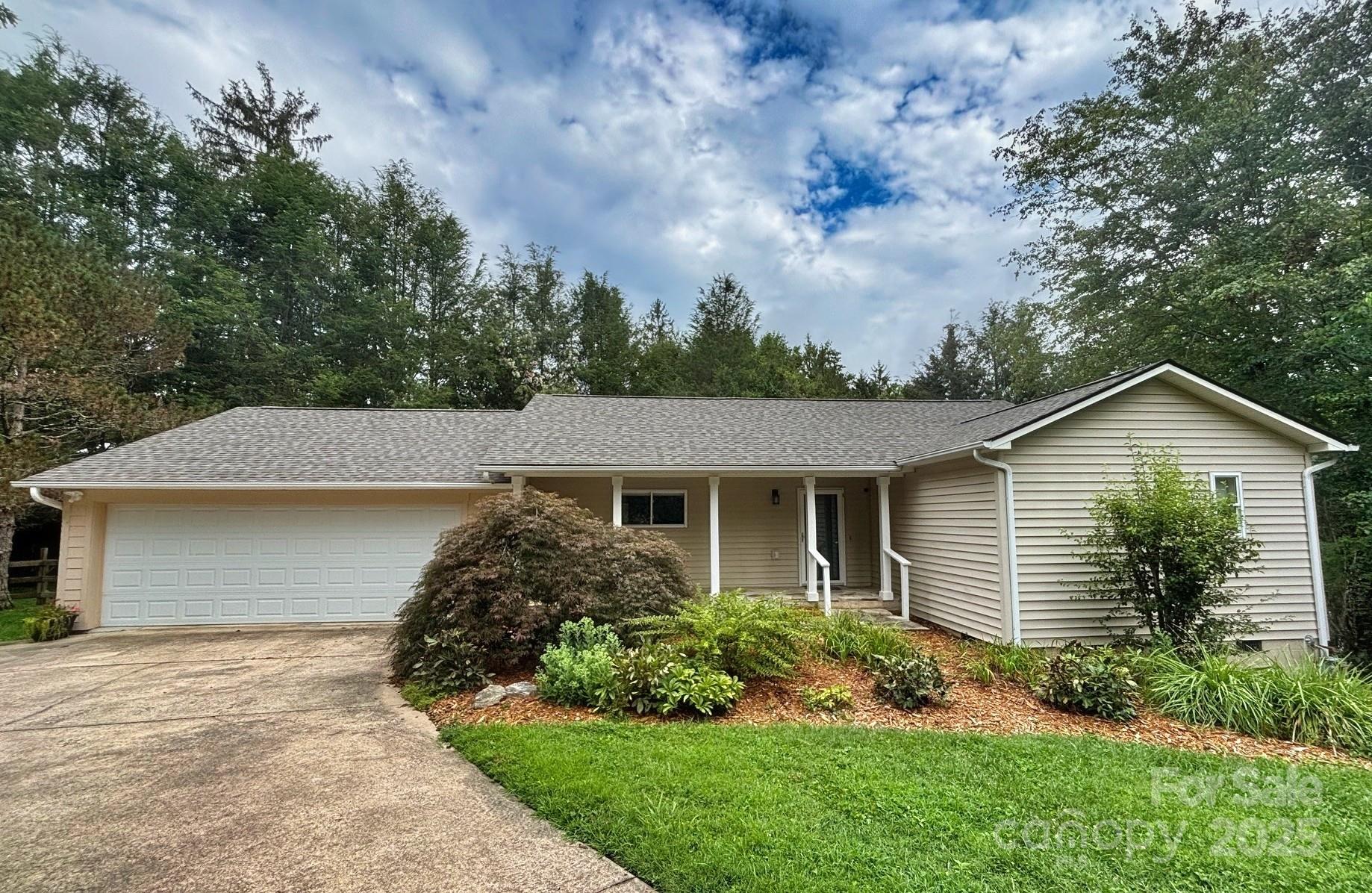 15 Beaverdam Knoll Road