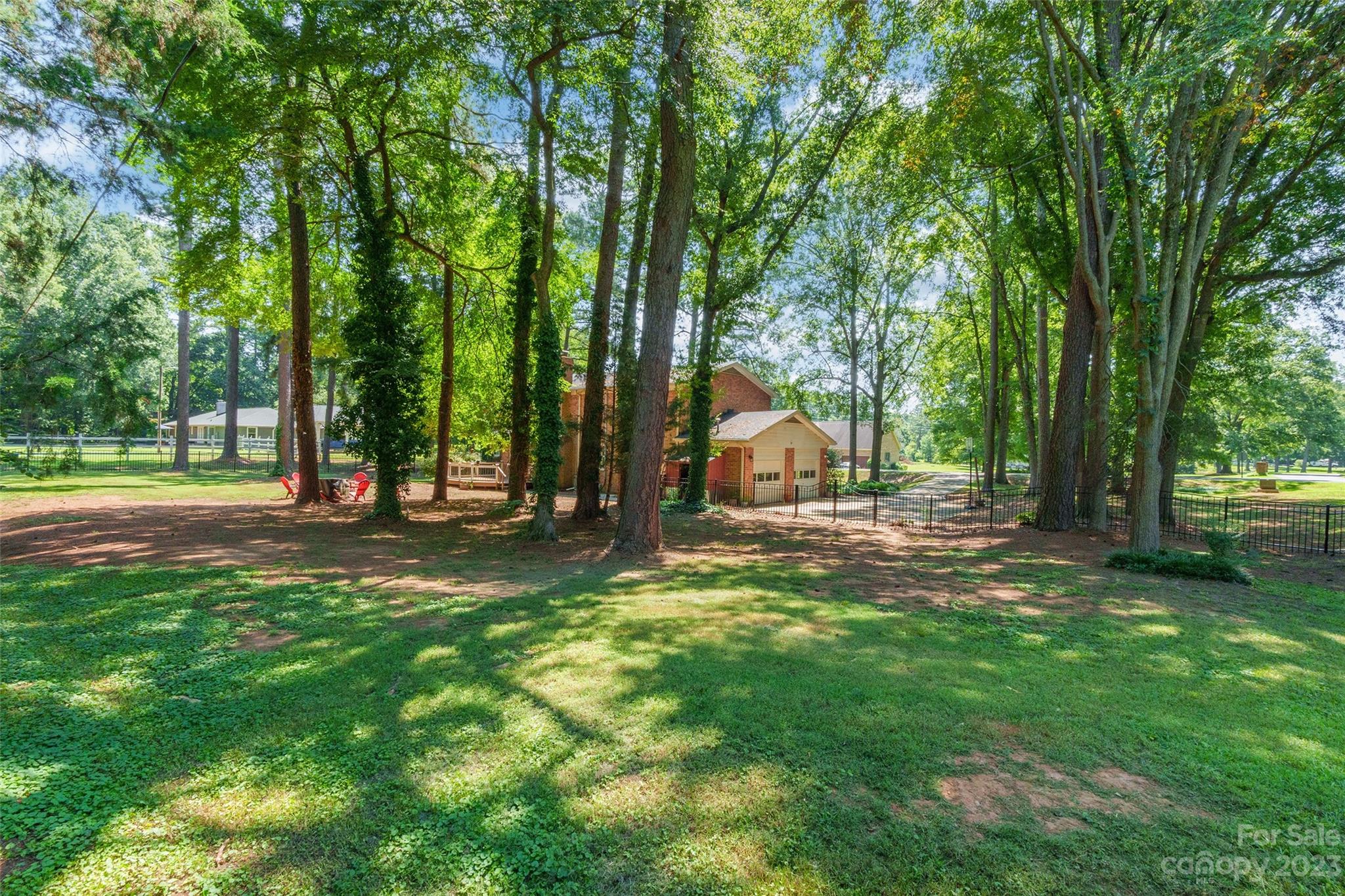 Meadow Lakes - Residential