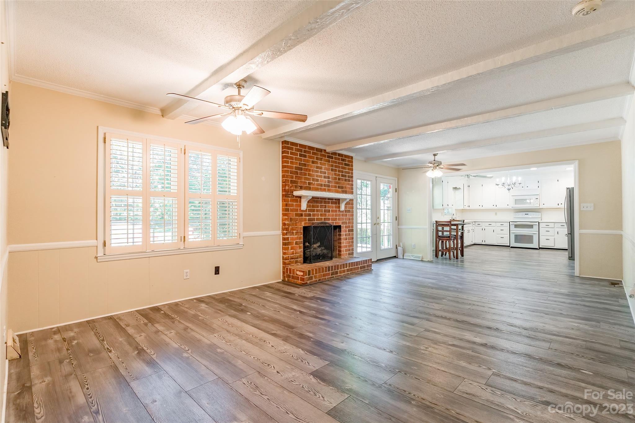 Meadow Lakes - Residential