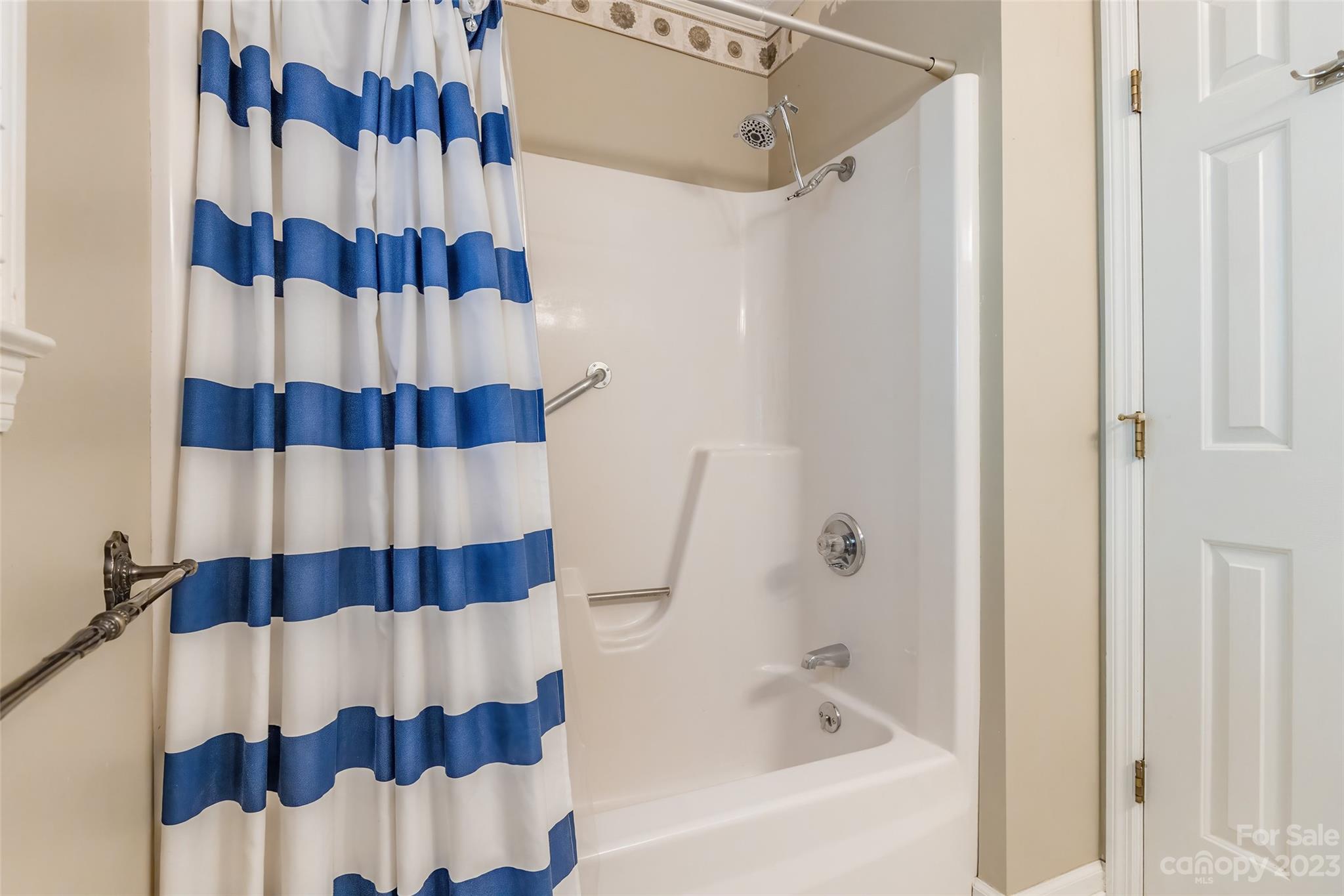 Meadow Lakes - Residential