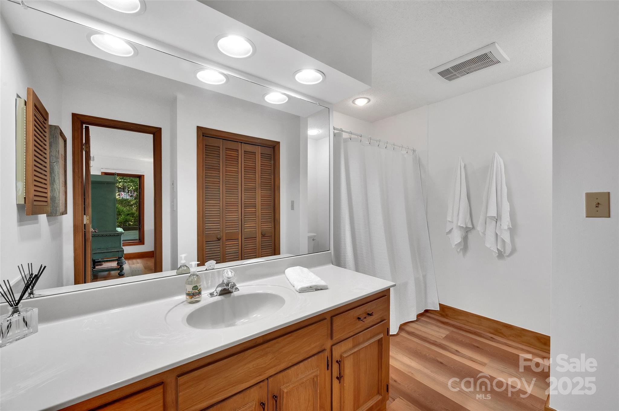 Lake Toxaway Estates - Residential