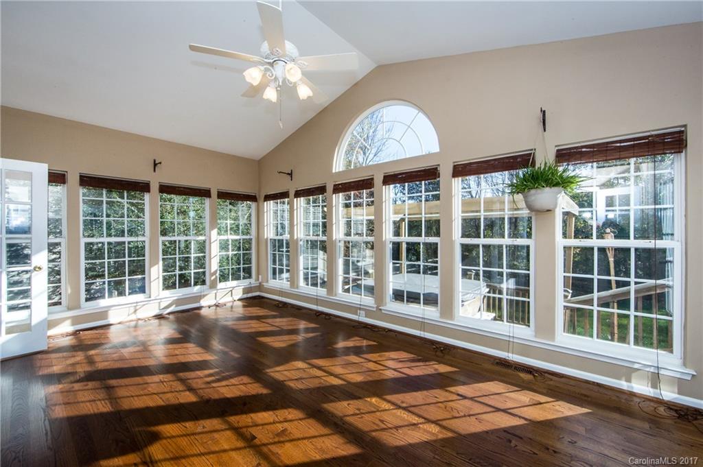 Stoney Creek - Residential