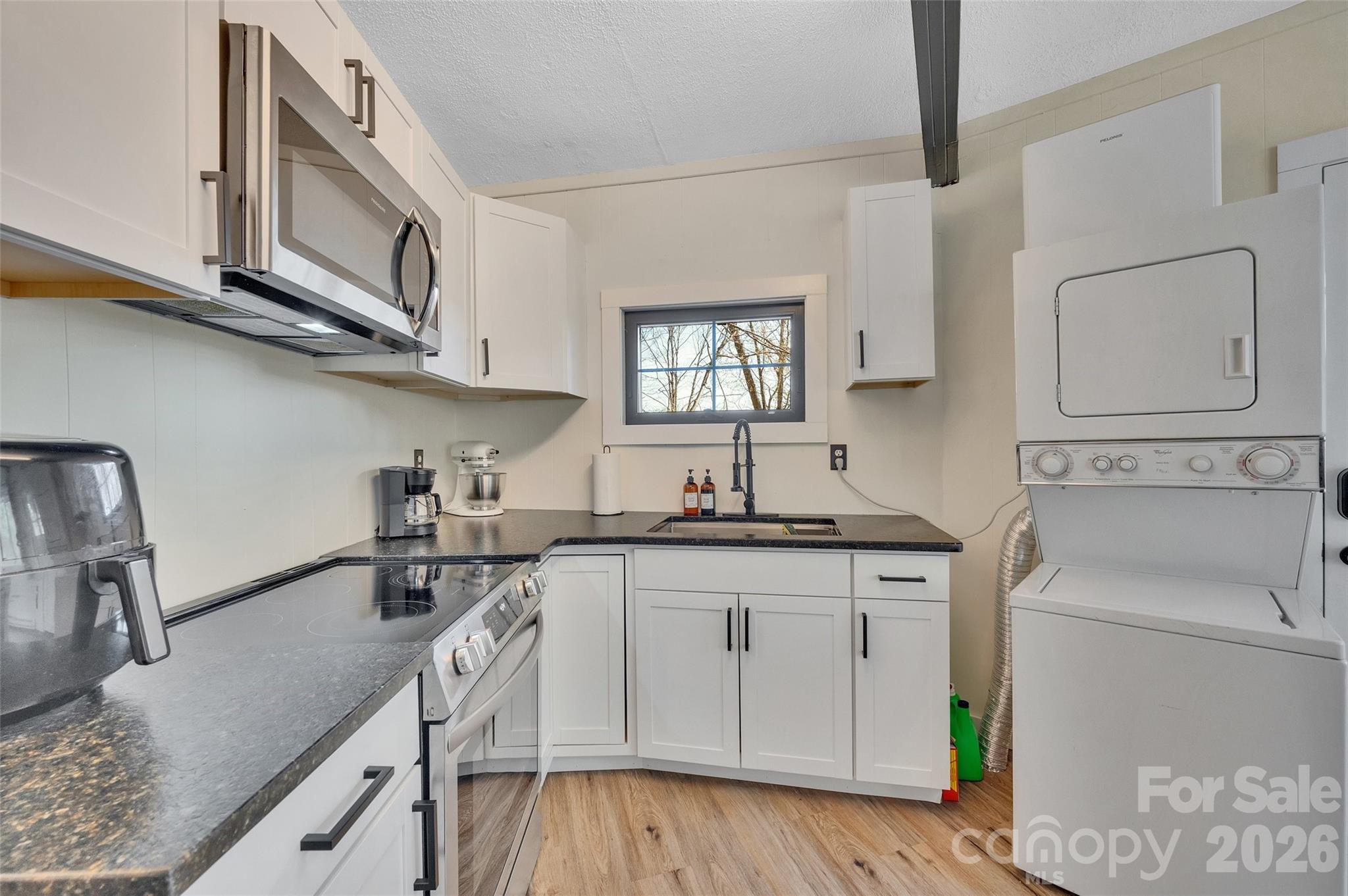 109 Beechwood Lane