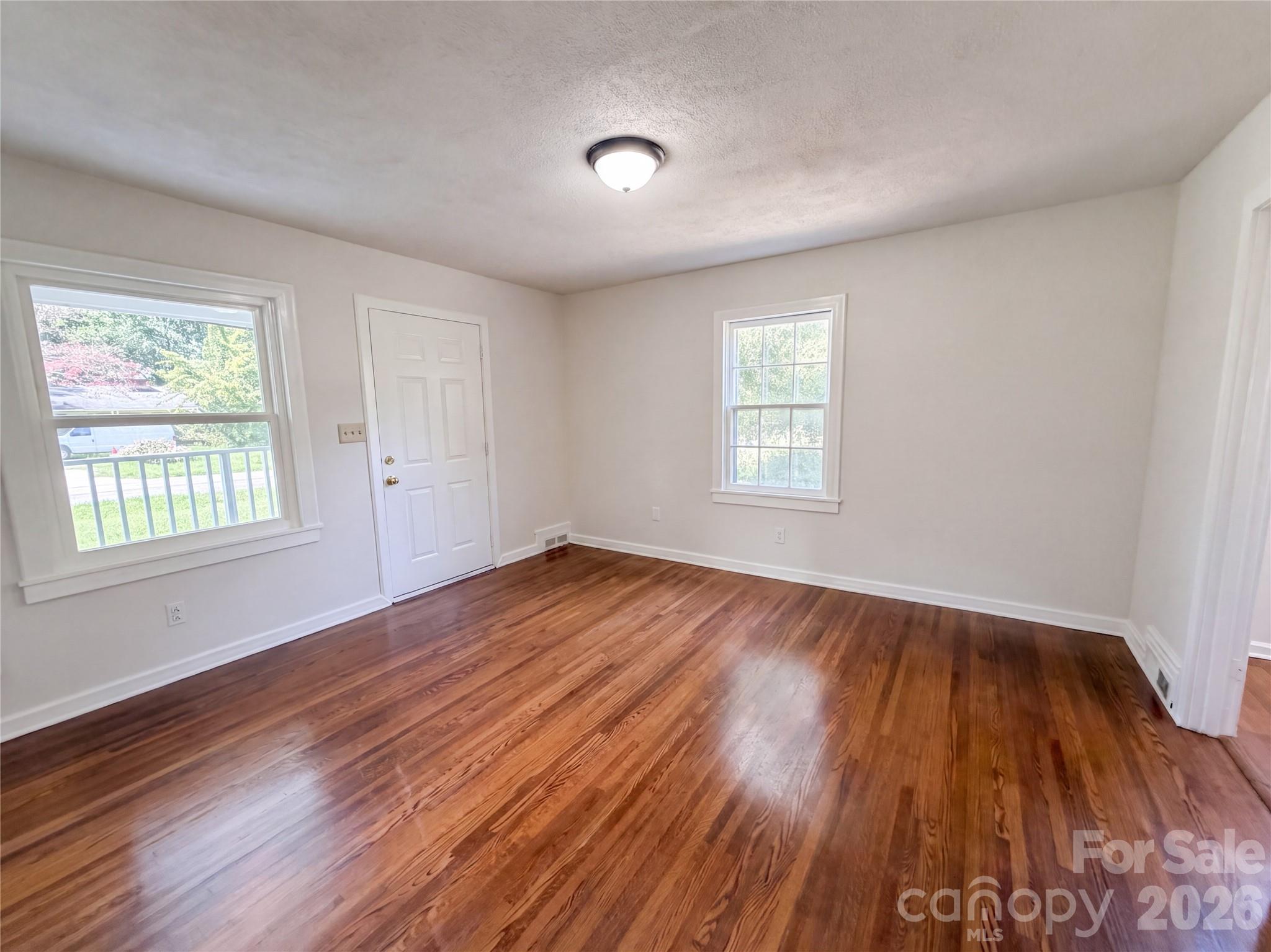 1006 Peachtree Road