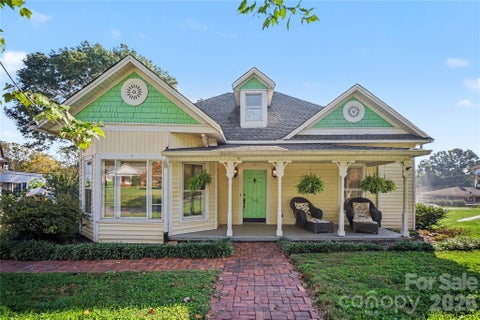 Photo of 743 S College Avenue, Newton, NC 28658 (MLS # 4435716)