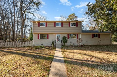 7015 Lavern Street Charlotte NC 28215