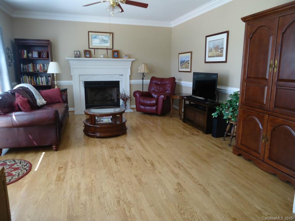 Hunter Oaks - Residential