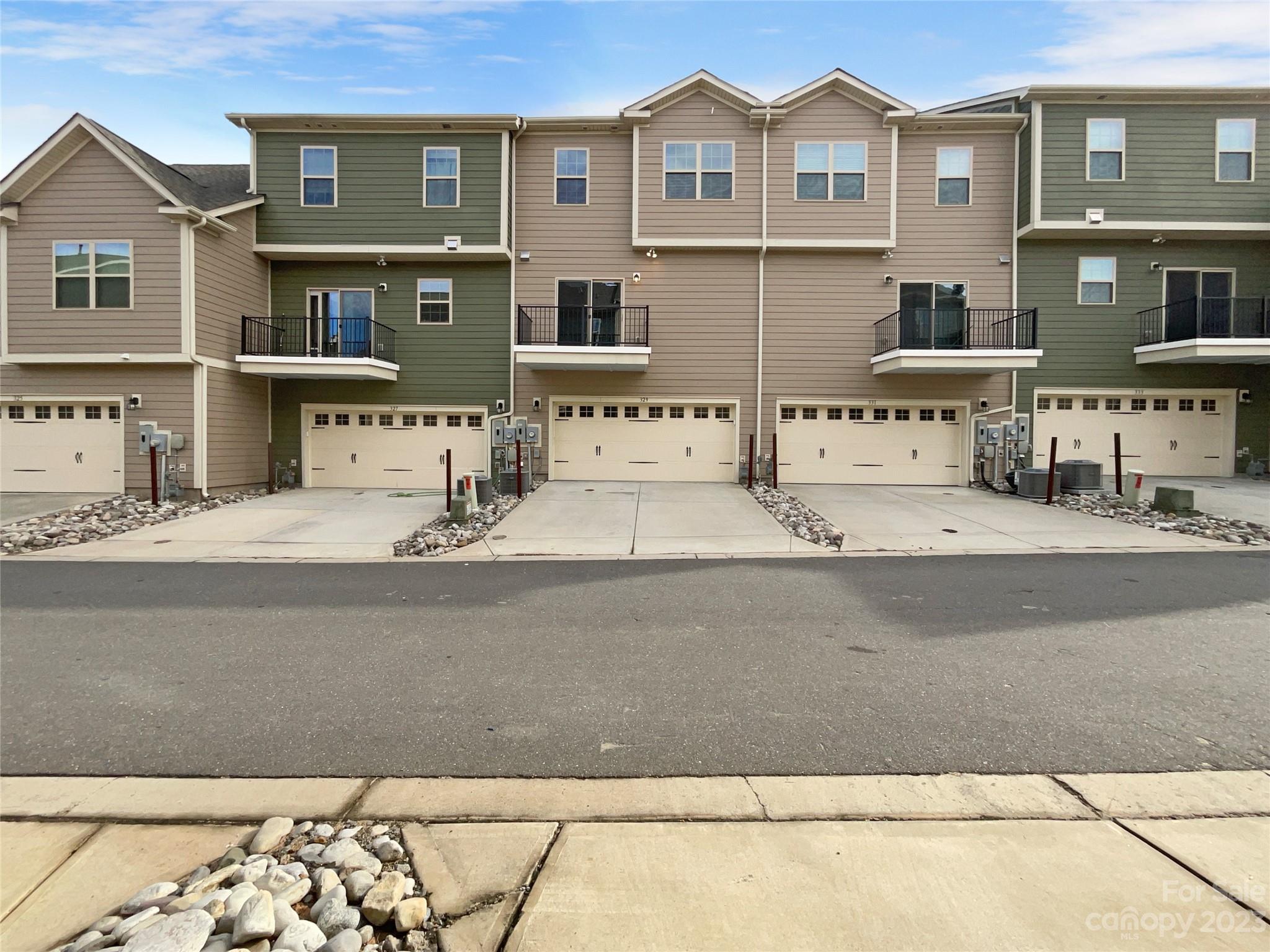 Cameron Creek - Residential