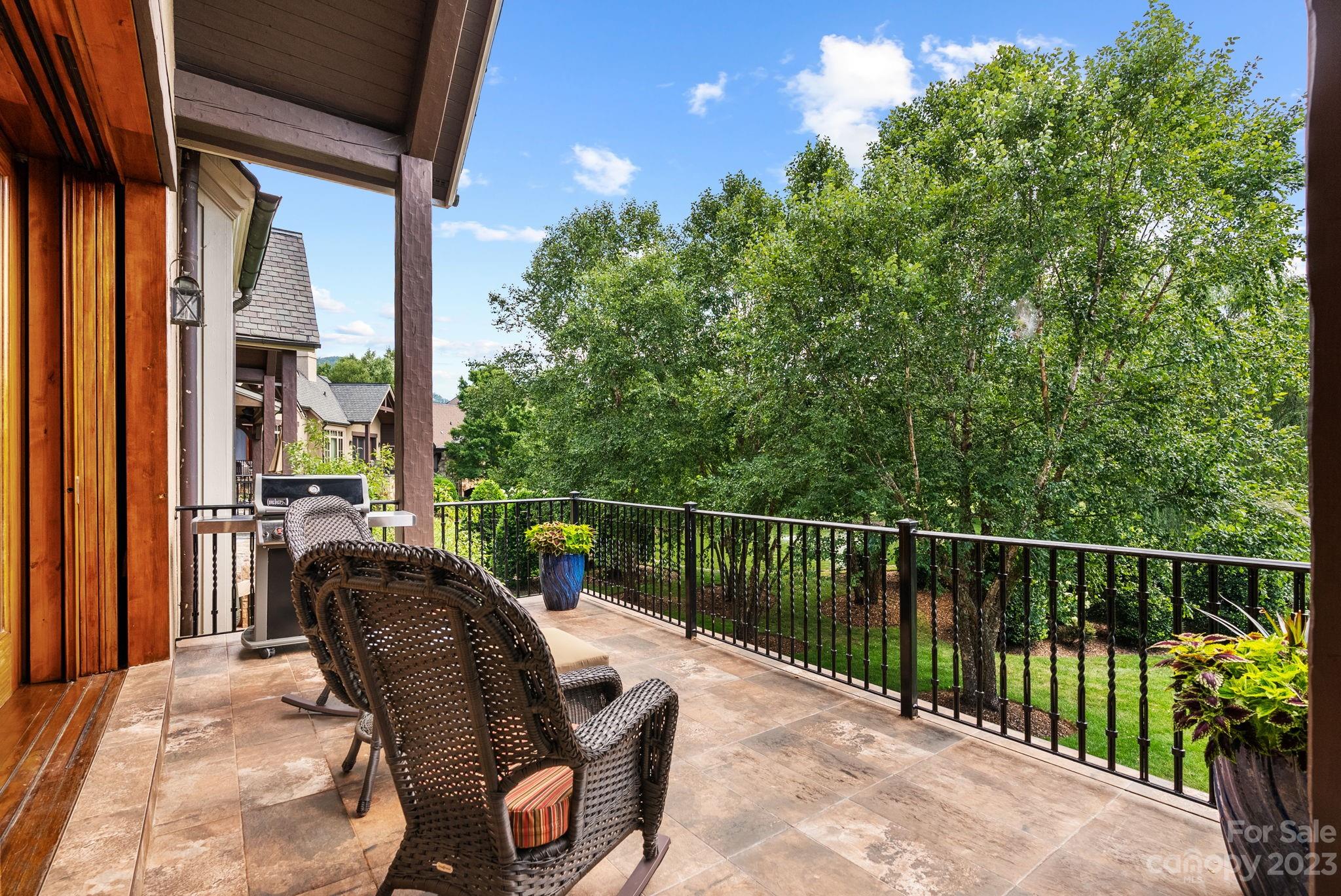 The Cliffs at Walnut Cove - Residential