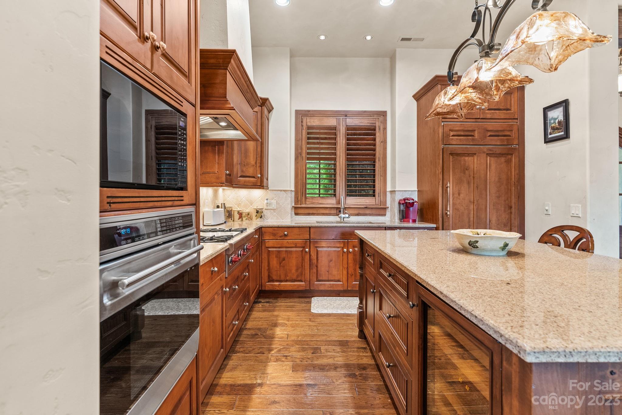 The Cliffs at Walnut Cove - Residential