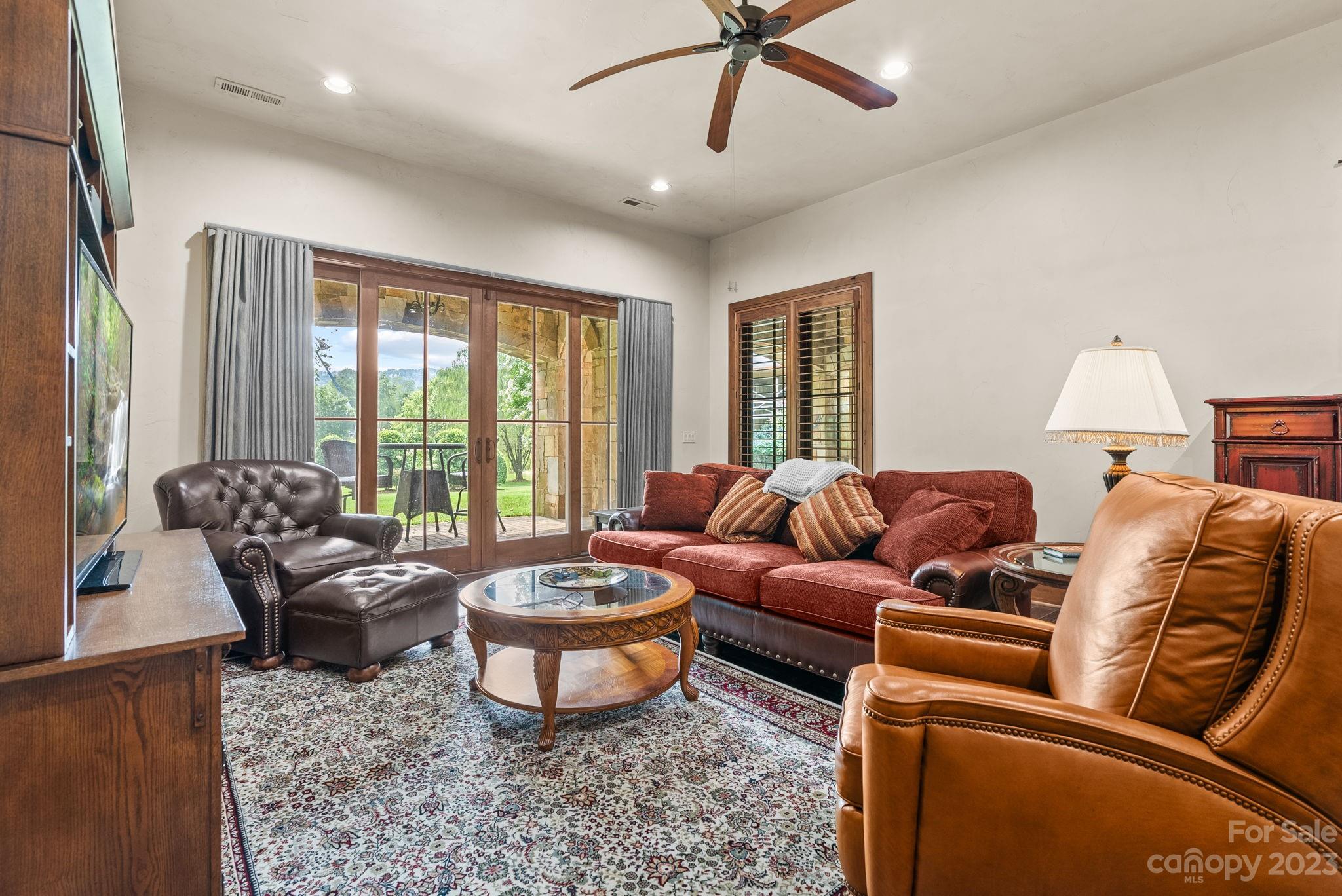 The Cliffs at Walnut Cove - Residential