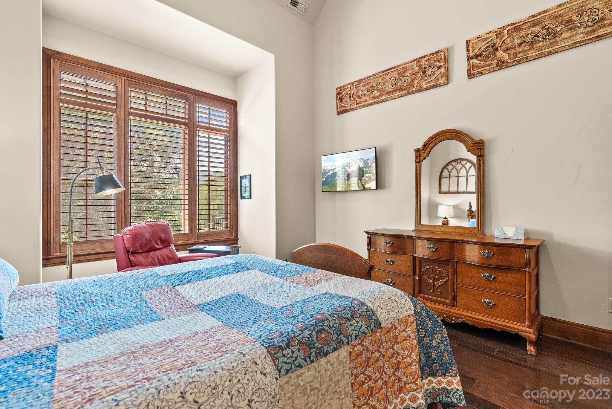 The Cliffs at Walnut Cove - Residential