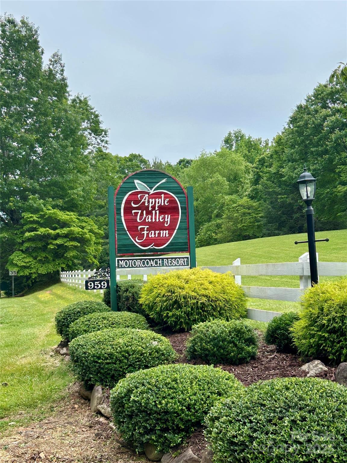 Apple Valley Farms - Land