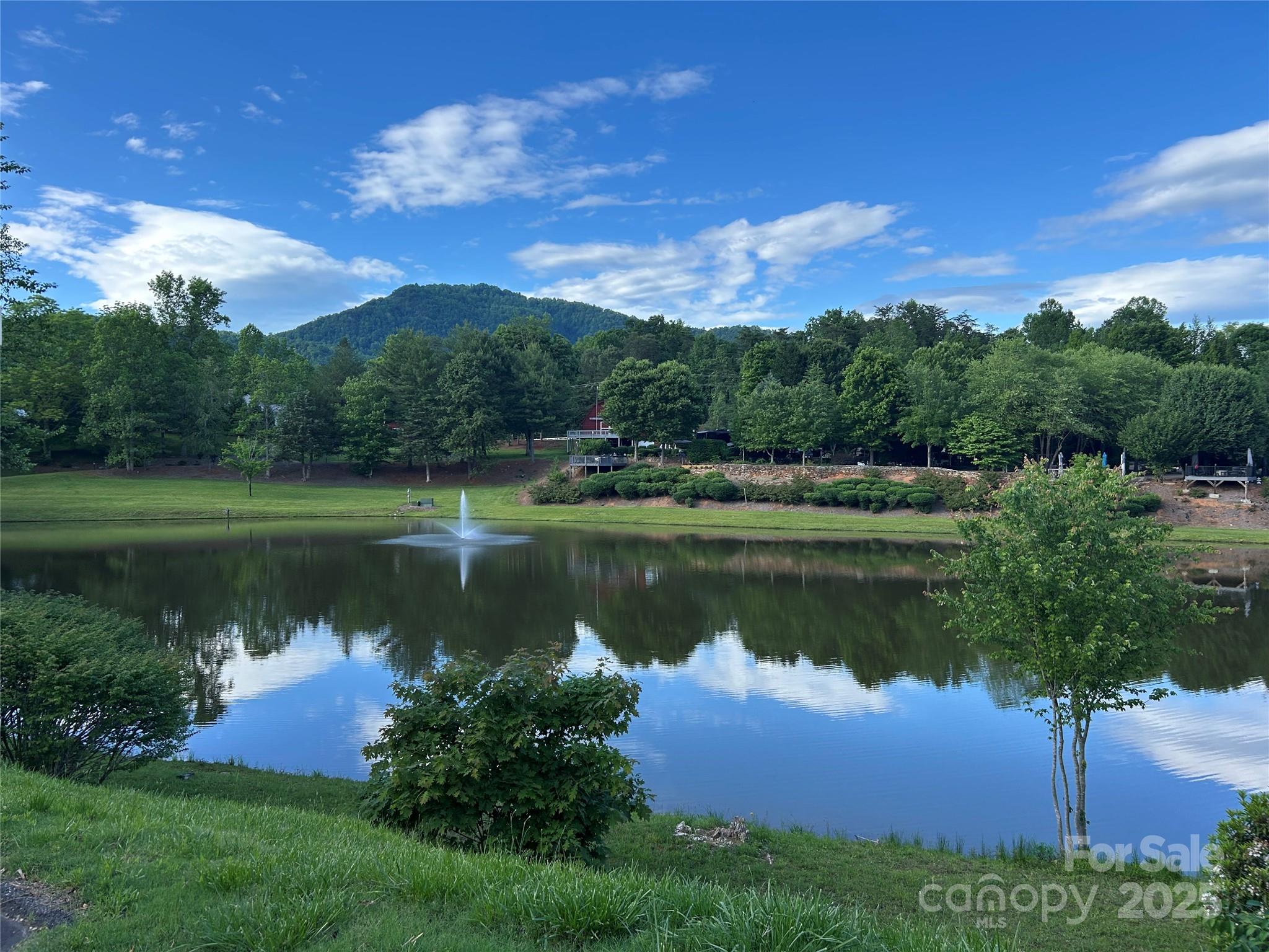 Apple Valley Farms - Land