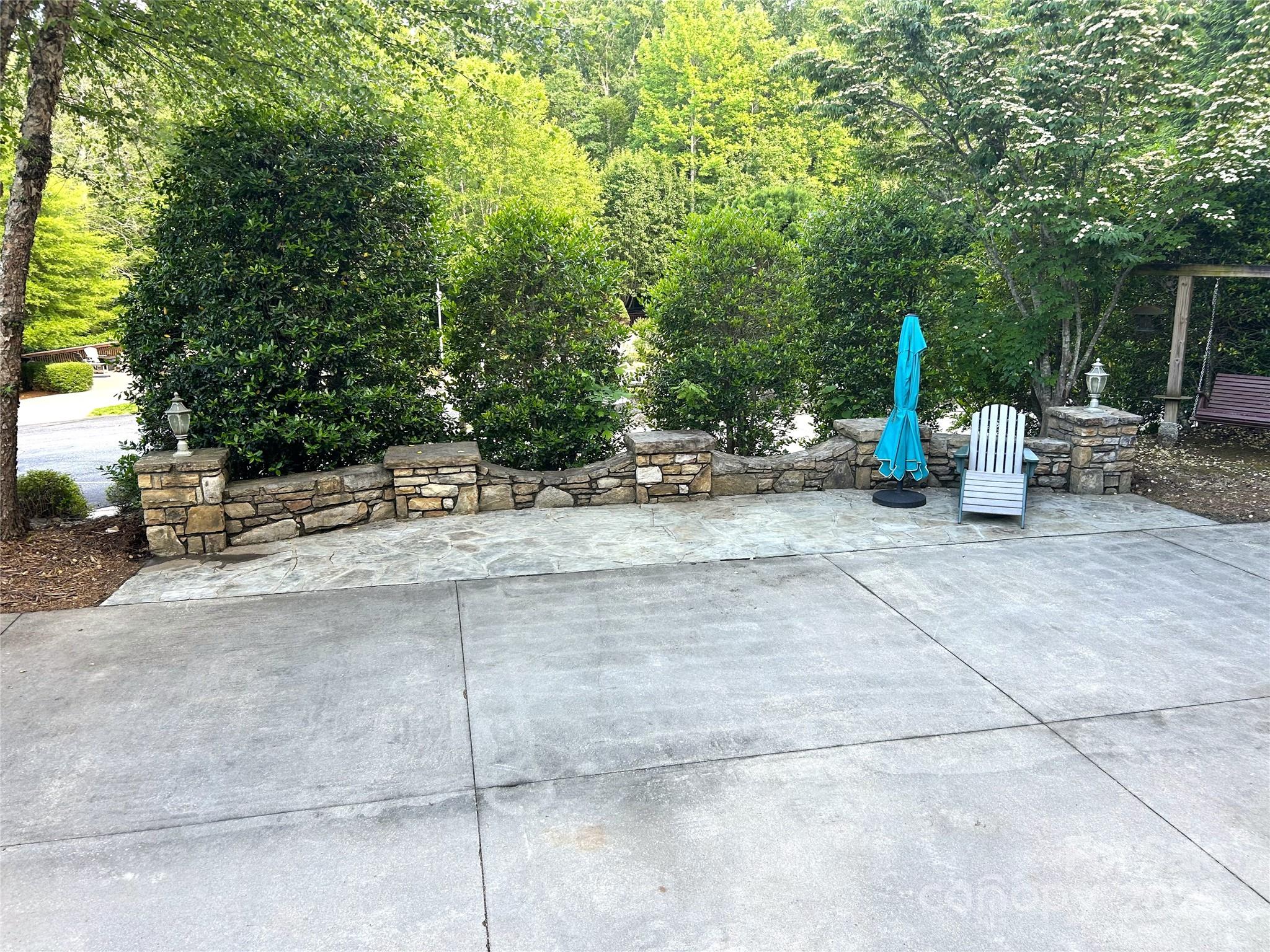 Apple Valley Farms - Land