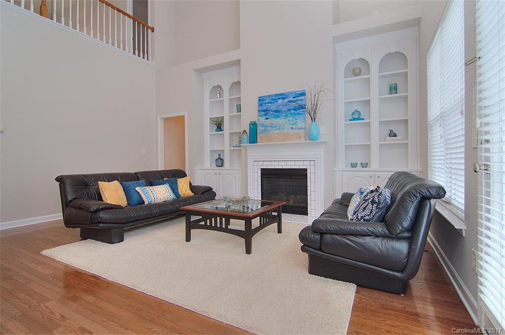 Lake Shore - Residential