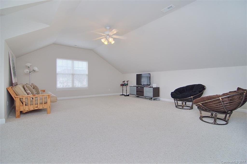 Lake Shore - Residential