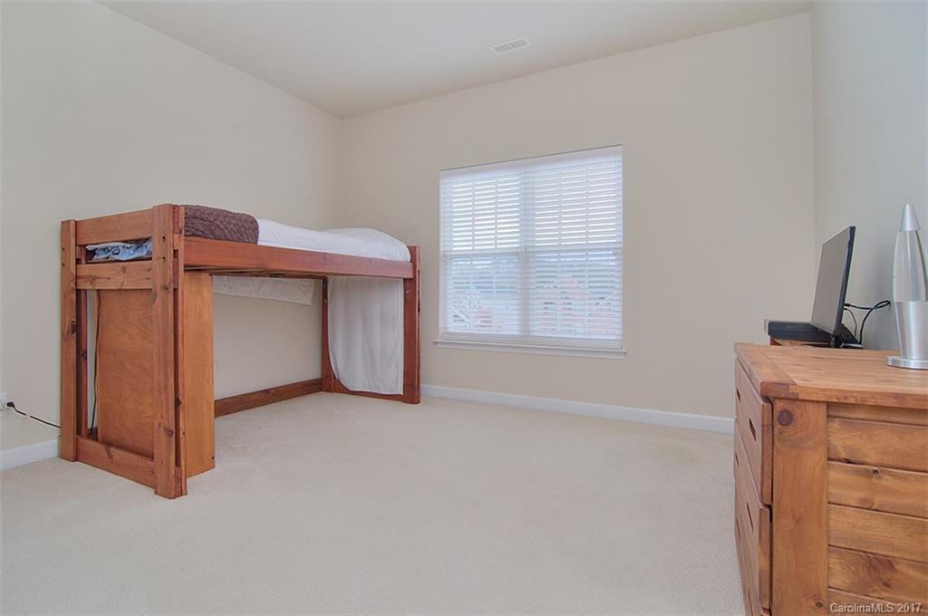 Lake Shore - Residential