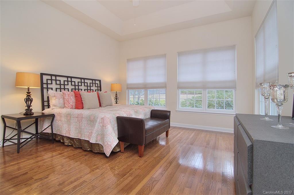 Lake Shore - Residential