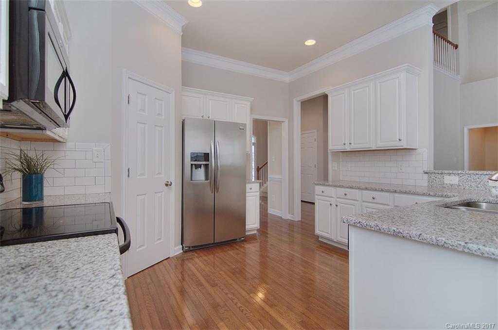 Lake Shore - Residential