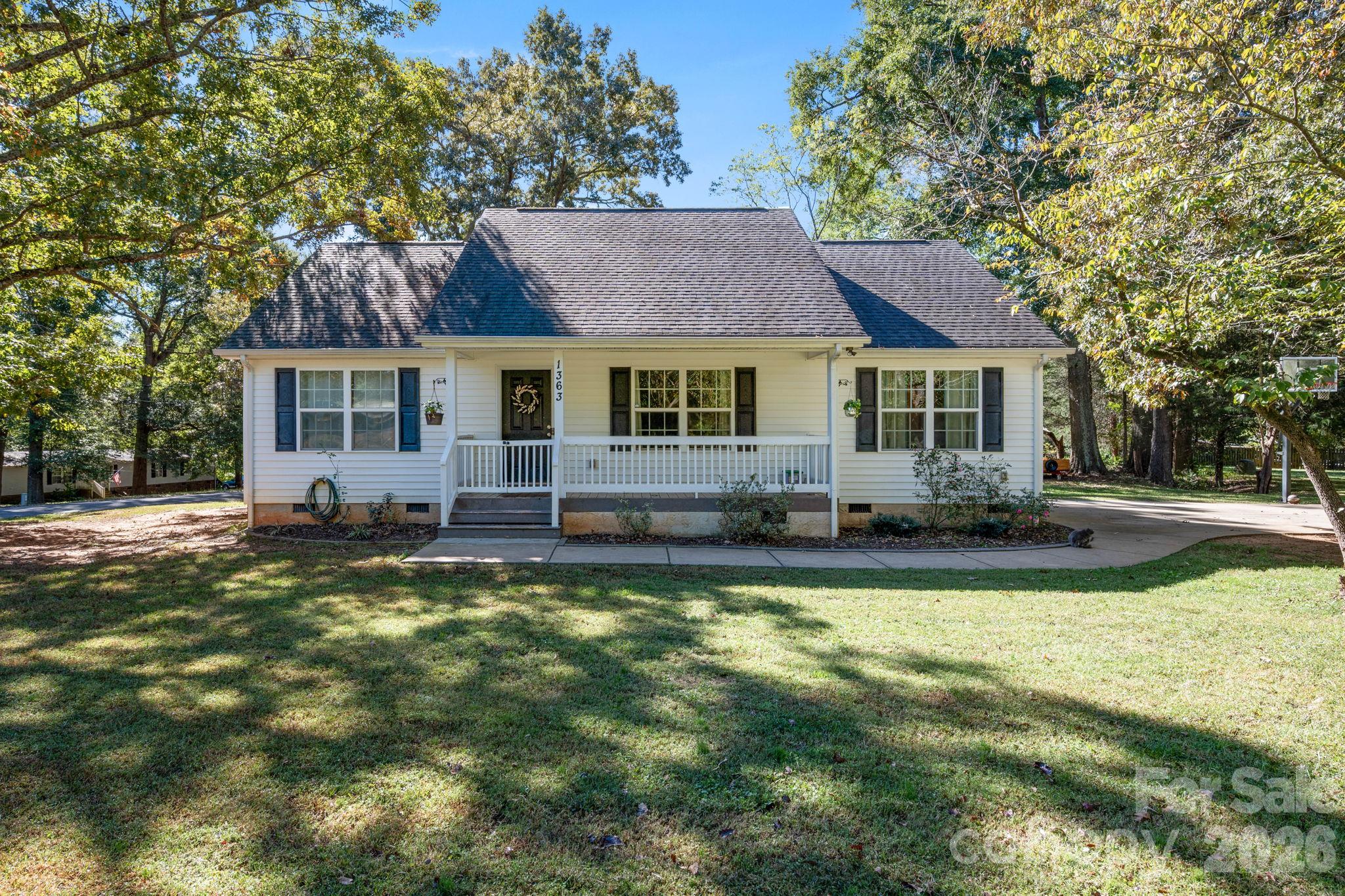 1363 Woodridge Drive